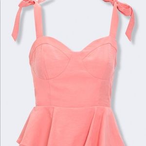 Forever 21 sweetheart peplum tie top